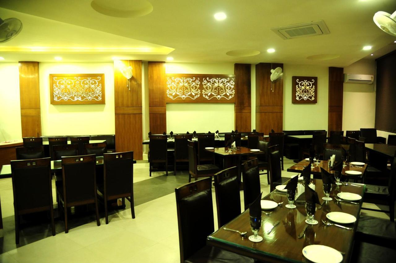 Hotel Grand Sharan 카트라 외부 사진